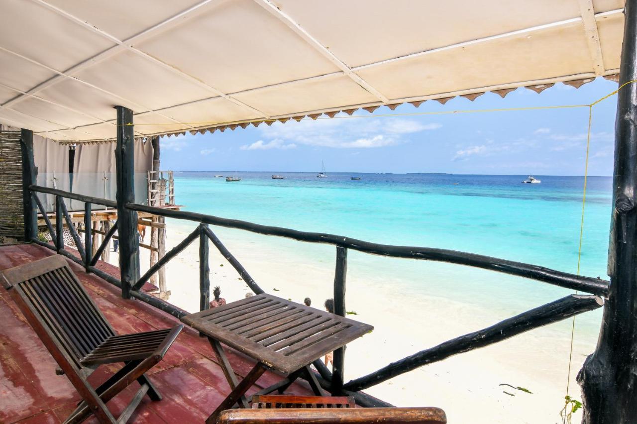 Amaan Beach Bungalows Нунгви Экстерьер фото