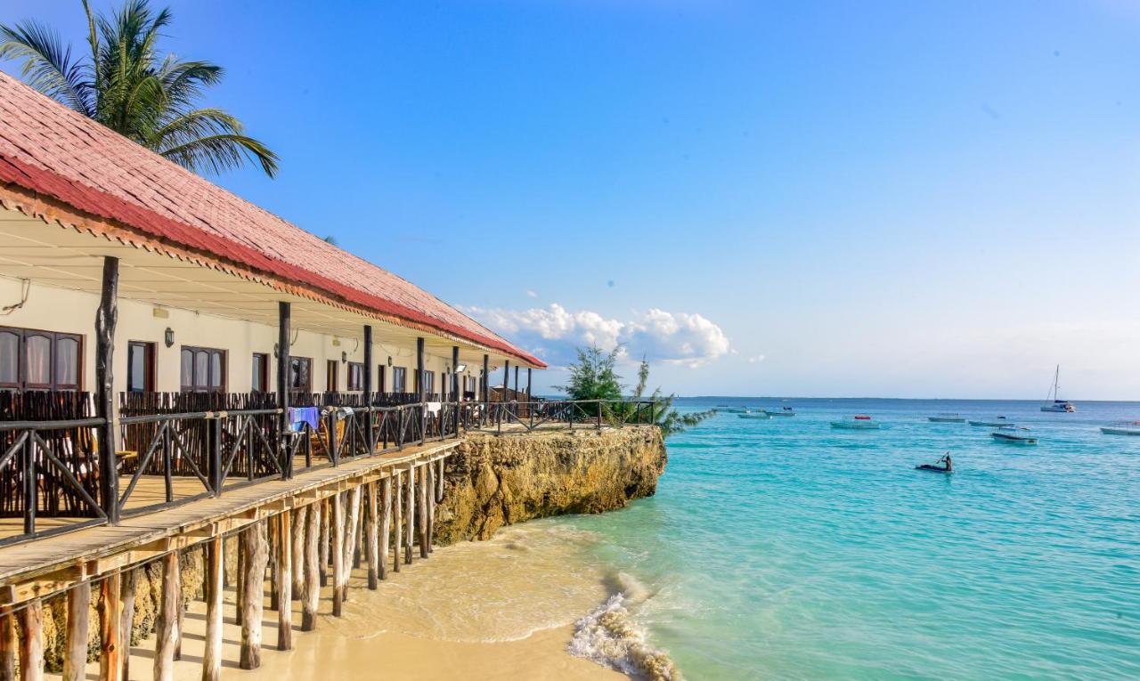 Amaan Beach Bungalows Нунгви Экстерьер фото